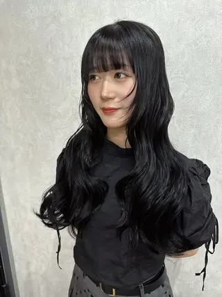 ロング カラー AIRI layer cut hairのヘアスタイル