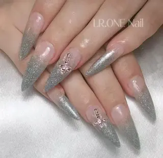 ネイル LR.ONE ヨウのネイルデザイン