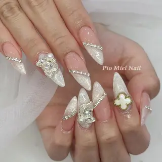 ネイル HANA 長さだしのネイルデザイン