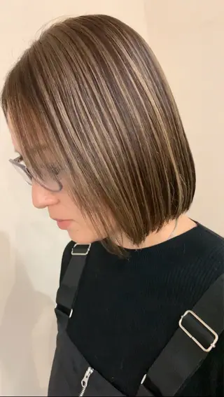 ショート カラー 松田 まつだのヘアスタイル