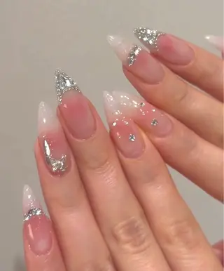 ネイル NiJi Nailsのネイルデザイン