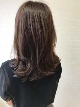 カラー 💜ツヤヘアケア🩷 サトウシュンスケのヘアスタイル