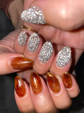 ネイル 吉岡 裕子のネイルデザイン