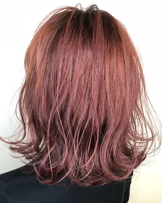 ミディアム カラー メンズヘア特化 崎田 成人のヘアスタイル