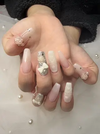 ネイル yiyi ネイルサロンのネイルデザイン