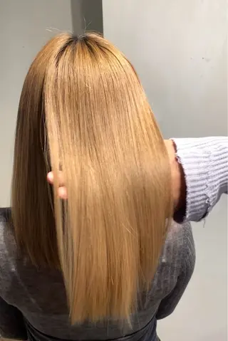 ロング カラー SCENT所属・クニイ ルイのヘアスタイル