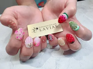 ネイル LAVIAS【 ラヴィアス】yunoのネイルデザイン