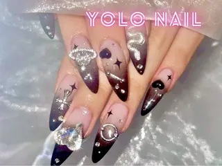 ネイル YOLONAIL心斎橋店所属・田本 和音のネイルデザイン