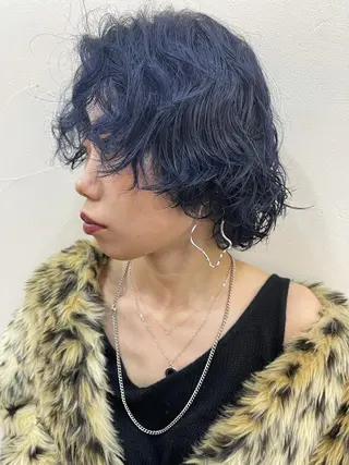 ショート カラー 顔まわりレイヤー/ bob及川亜沙美のヘアスタイル