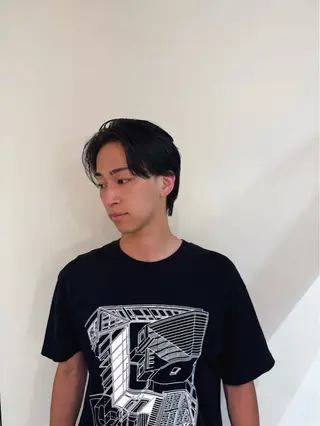 メンズ タツキ／レイヤー／ パーマ／艶カラーのヘアスタイル