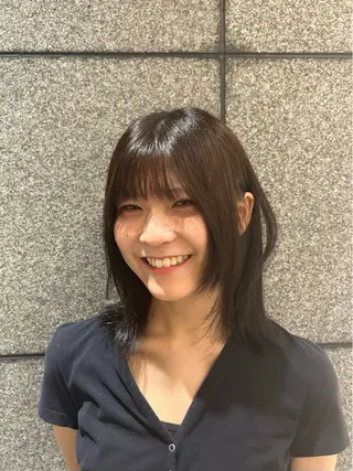 ミディアム カラー ꪆৎ平行アーチ ྀི ワカナの眉毛・アイブロウイメージ