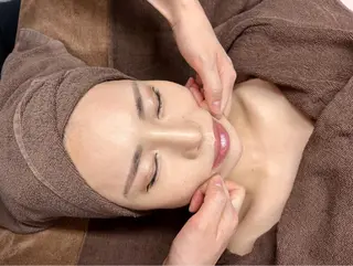 ラヴィアンローズ所属・ラヴィアンローズ 原田のエステ・リラクイメージ