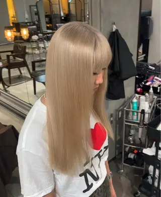 カラー 透明感🎀艶髪 💞まいか🎶のヘアスタイル