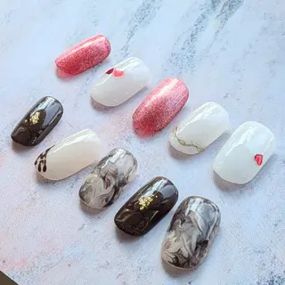 ネイル 6RokuHair（ロクヘアー)所属・門川 茉奈美のネイルデザイン