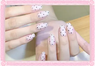 ネイル pink ladyサロン所属・べ にのネイルデザイン