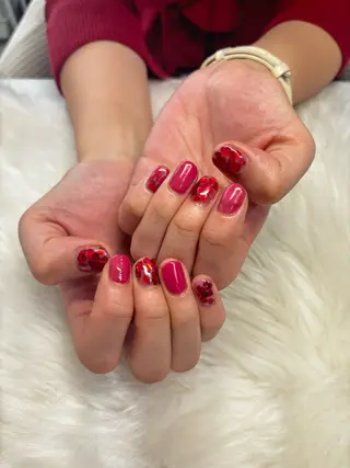 ネイル Rich to安城店所属・長坂 若菜のネイルデザイン