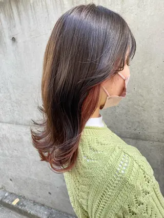 ミディアム カラー 顔周り/ブリーチなし /縮毛矯正🫧伊勢のヘアスタイル