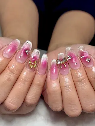 ネイル REBEST Tommyのネイルデザイン