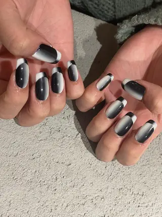 セミロング m kaori𓃟のネイルデザイン