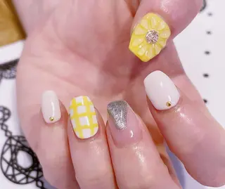 ネイル マツエク・マツパ 髙橋 敦子のネイルデザイン