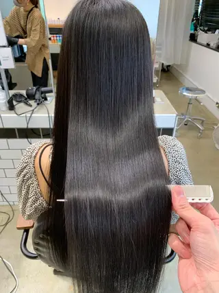 ロング メンズ眉毛ITSUK Iメンズ専門　新宿の眉毛・アイブロウイメージ