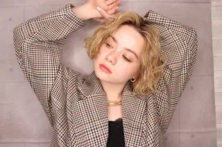 ミディアム カラー 増子 幹樹のヘアスタイル