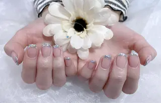 ネイル VIVIAN リサのネイルデザイン