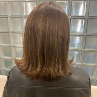 ミディアム カラー ナチュラル暖色カラー 🤎 佐藤栞のヘアスタイル