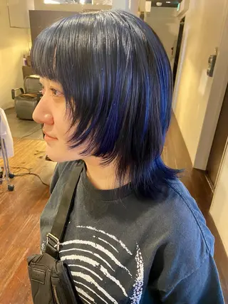 ミディアム カラー aW HAIRカンノ カナエのヘアスタイル