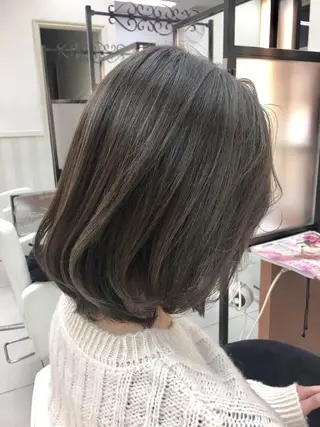 カラー N° jillva ♦️川端裕司♦️のヘアスタイル