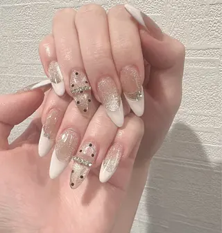 ネイル D-BEAUTY Nailsalonのネイルデザイン