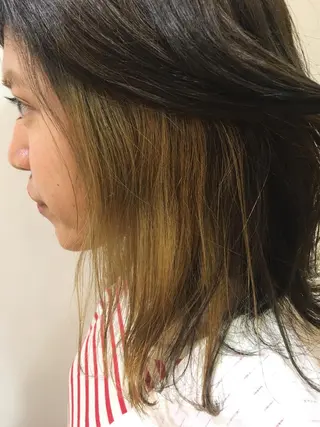 ミディアム 丸山 亜加理のヘアスタイル