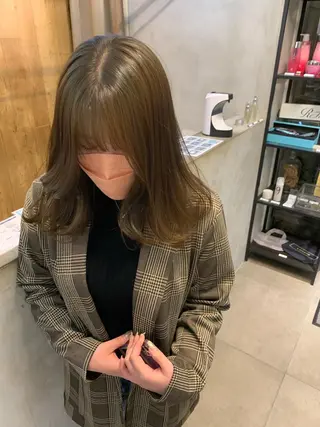 セミロング カラー REINA☁️透明感 カラー/ぷつっと♡のヘアスタイル