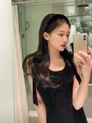 ロング カラー 莉乃/縮毛矯正/髪質 改善/艶カラーのヘアスタイル