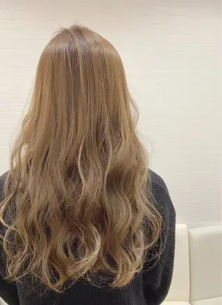 ロング カラー GRANLUSSO 〜グランルッソ駅前店所属・木口 嘉美のヘアスタイル