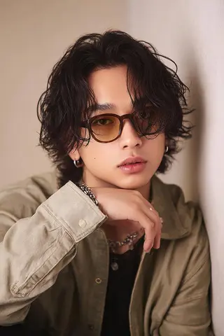 ミディアム パーマ Luana 【公式】 / メンズのヘアスタイル