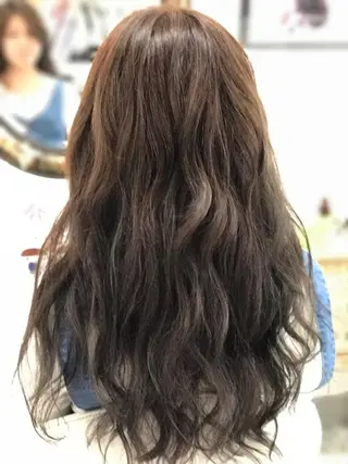 ロング カラー 山内 聡史のヘアスタイル