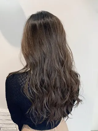 ロング カラー パーマ Chlom🌿Top Stylist沖田のヘアスタイル