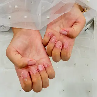 ネイル Luna 烏丸店所属・竹田 美羽のネイルデザイン