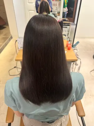 カラー 🫧毛先カット 🫧山中沙希のヘアスタイル
