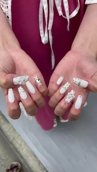 ネイル IROHA Nail 矢掛萌子のネイルデザイン