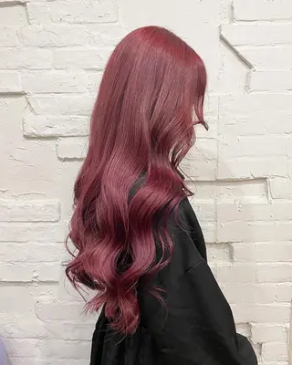 ロング カラー ヘアアレンジ 【ピンク/韓国ヘア/ ヘアセット】亜海のヘアスタイル