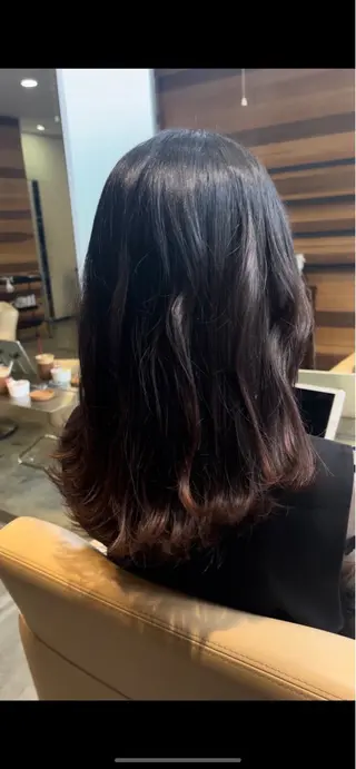 セミロング pu-ro   omotesando所属・江野沢 頼太のヘアスタイル