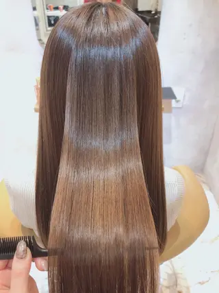 ミディアム 代表山口ひな 髪質改善のプロのヘアスタイル