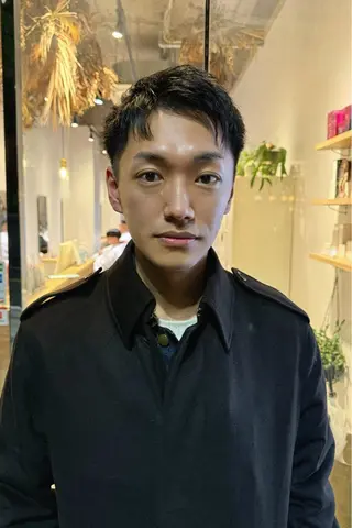 ショート メンズ 藤崎百道メンズカット Zina/森井唯央のヘアスタイル