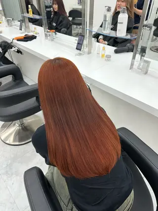 ロング rio🧚🏻‍♀️ 暖色/グレージュのヘアスタイル