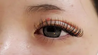 マツエク・マツパ Bellejour所属・中野 瑛子のマツエク・マツパデザイン