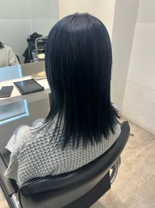 ミディアム カラー SALOWIN梅田茶屋町店所属・ウルフレイヤーカット /チヒロのヘアスタイル