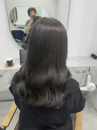 セミロング カラー little 小濱彰太のヘアスタイル