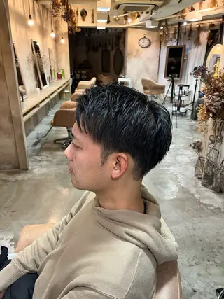 ショート 秋葉 玲唯のヘアスタイル